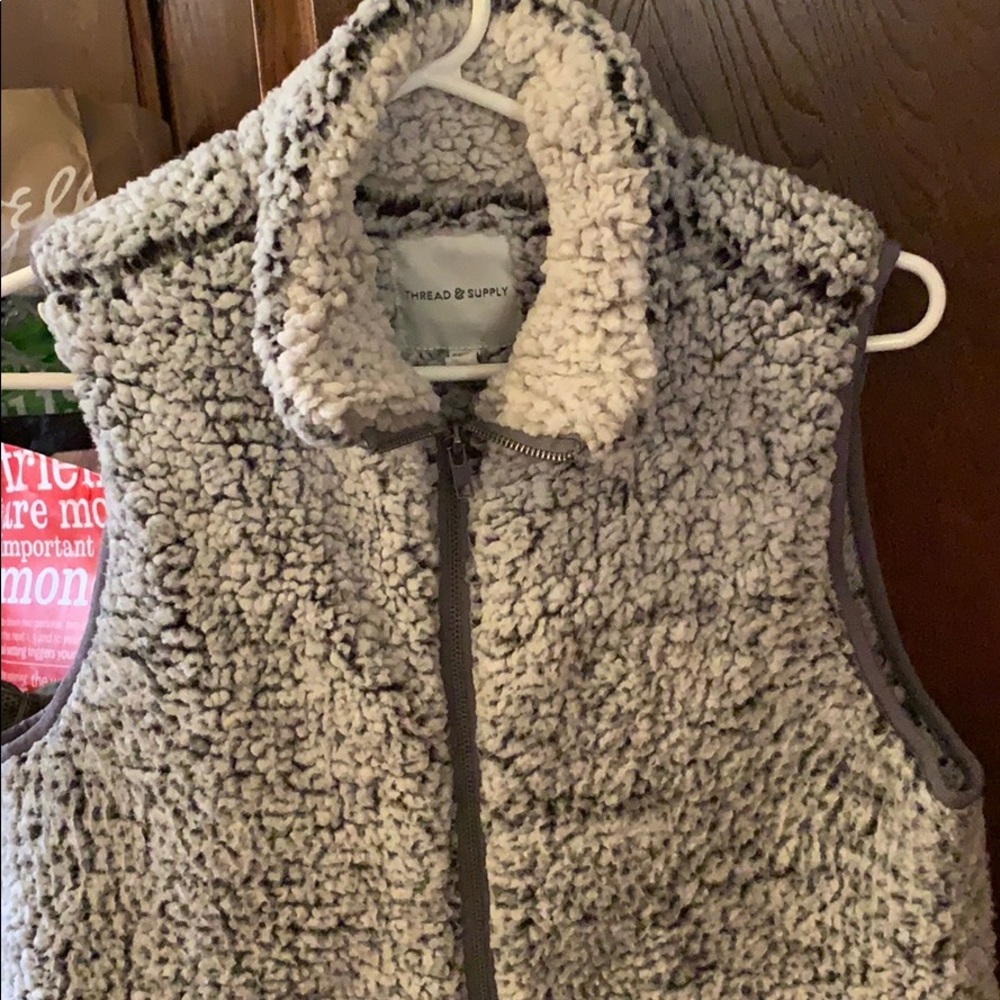 Thread & Supply Sherpa vest